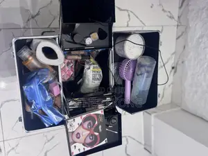 Makeup Box