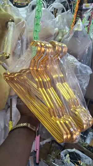 Luxury Gold Hanger