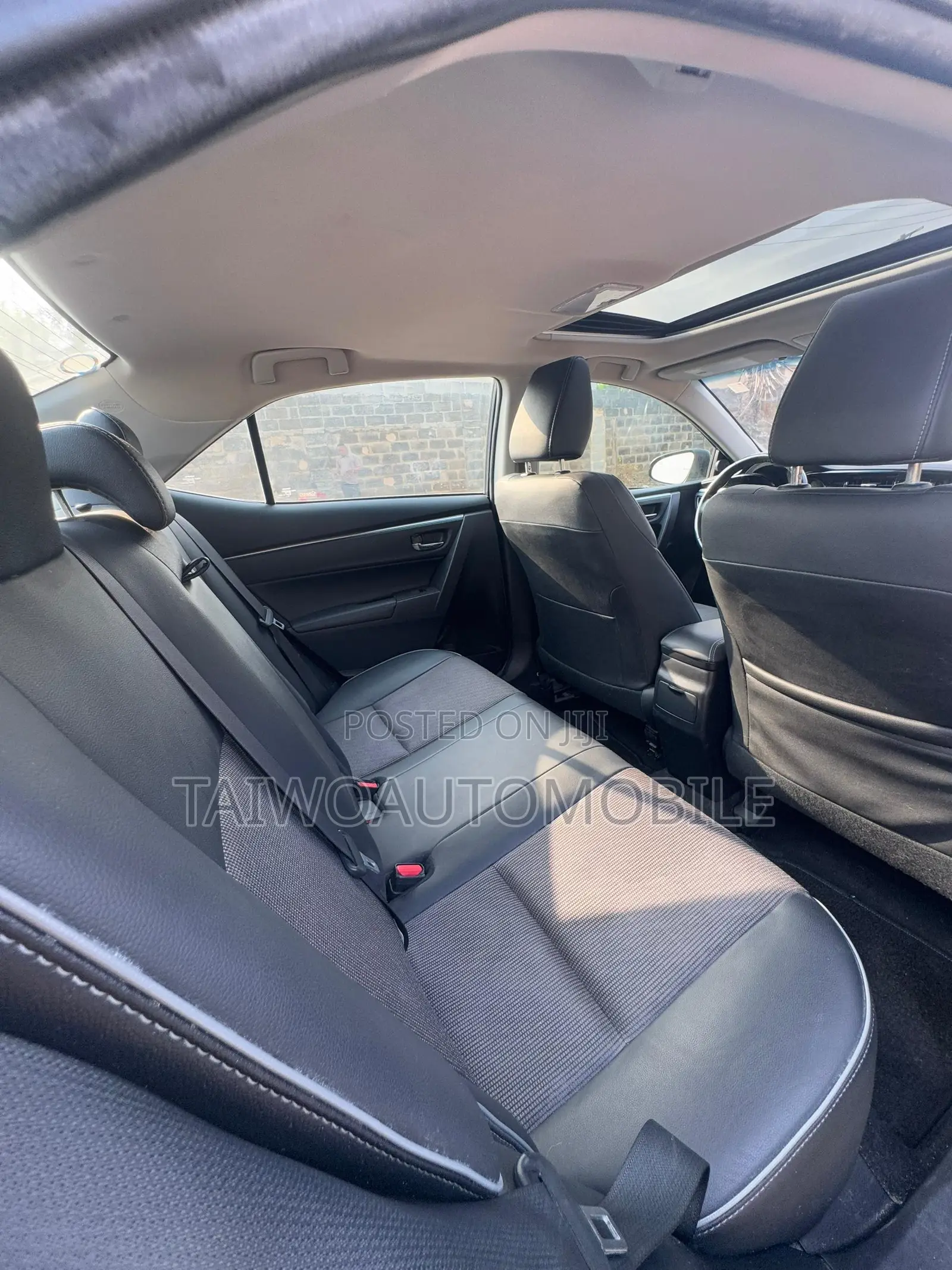 Toyota Corolla 2016 Blue