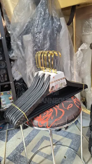 Ceramic Luxury Hanger
