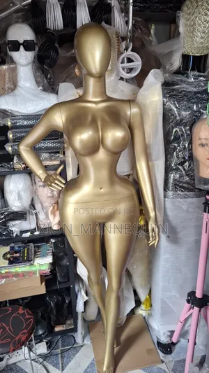 BBL Rebeka Mannequin