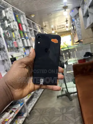 Apple iPhone XR 64 GB Black