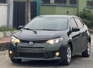 Toyota Corolla 2015 Green