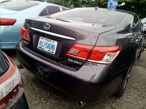 Lexus ES 350 2011 Brown