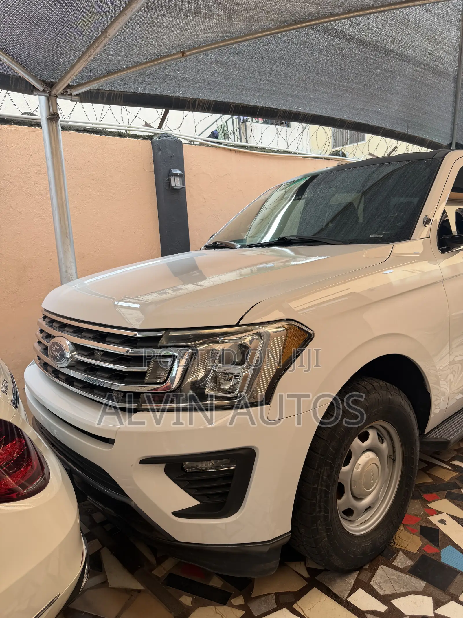 Ford Expedition Max 2018 White