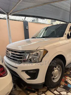 Ford Expedition Max 2018 White