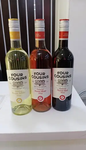 Four Cousins Wine Carton by 12 Bottles