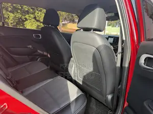 Hyundai Venue 2019 Burgundy