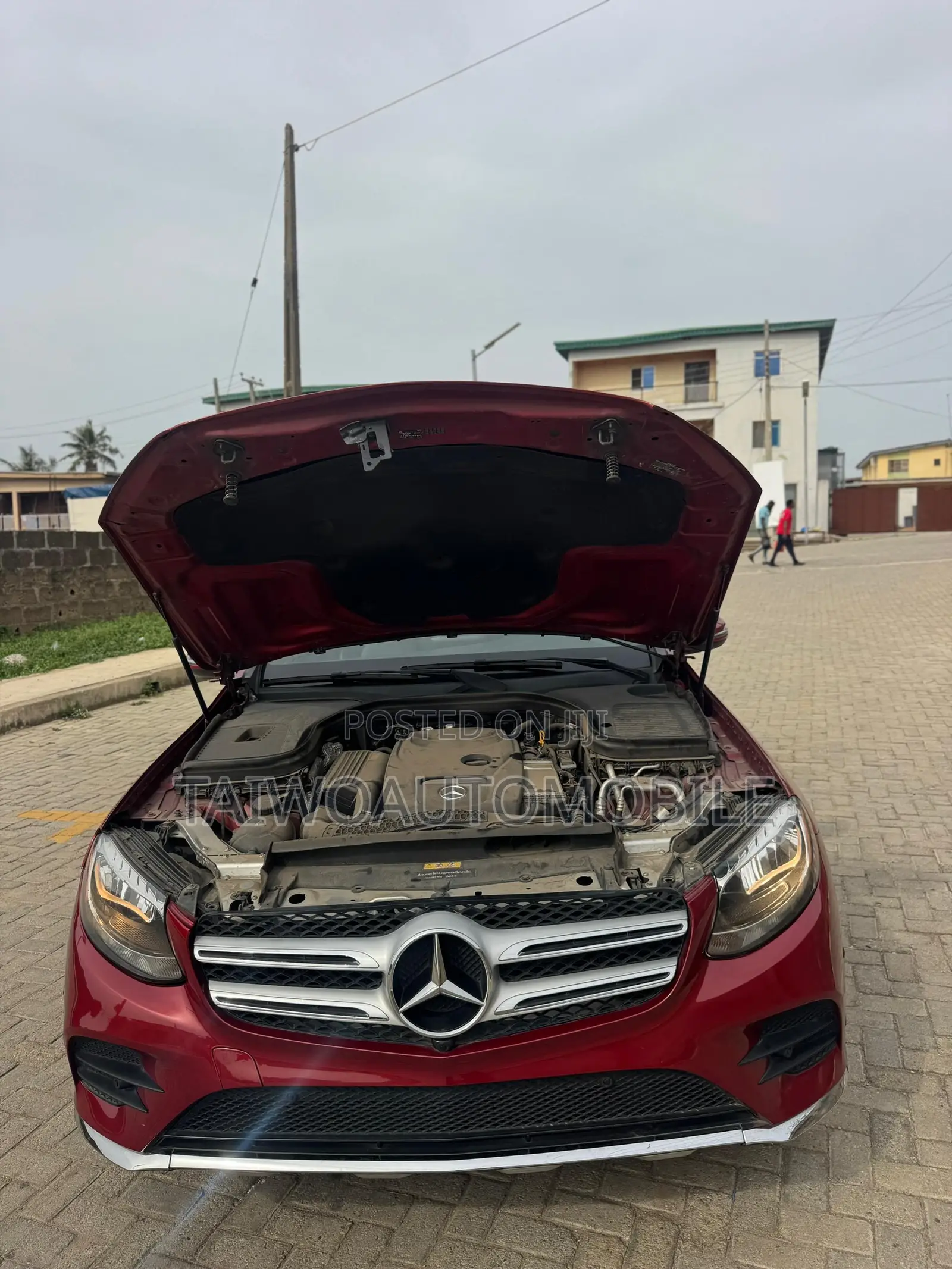 Mercedes-Benz GLC-Class 2018 Red