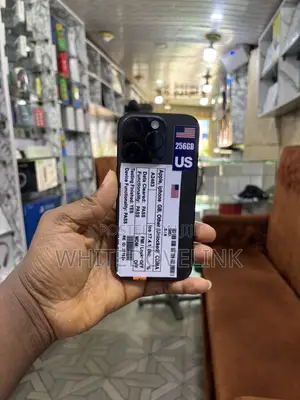 Apple iPhone 16 Pro 256 GB Black