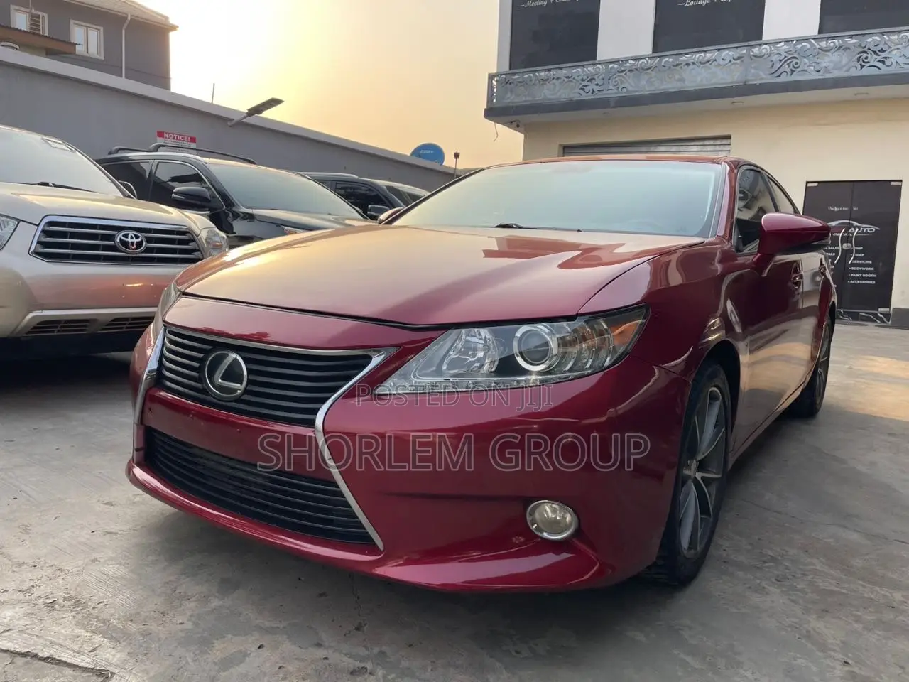 Lexus ES 2014 Red