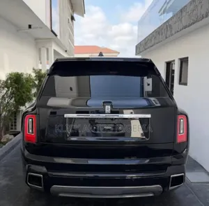 Rolls-Royce Cullinan Base 2020 Black