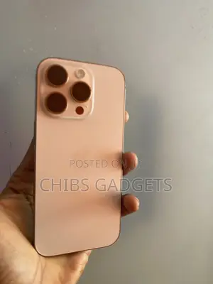 Apple iPhone 16 Pro 128 GB Gold