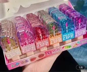 Gloss by Victoria