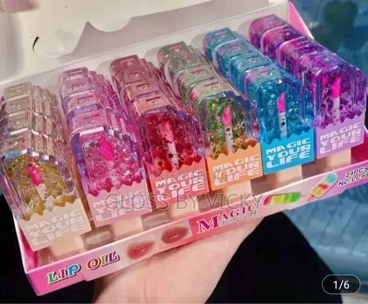 Gloss by Victoria