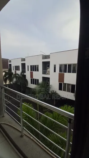 Furnished 3bdrm Townhouse / Terrace in Osapa Canal West for rent
