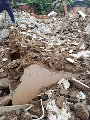 A Half Plot of Land of 325sqm at Off Allen Avenue