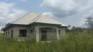 3bdrm Bungalow in Abak Road By Ikot, Uyo for sale