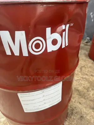 Mobil Delvac 1330 Sae-30 Diesel Engine Oil Drum