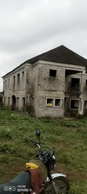 5bdrm Duplex in Ojota, Epe for sale