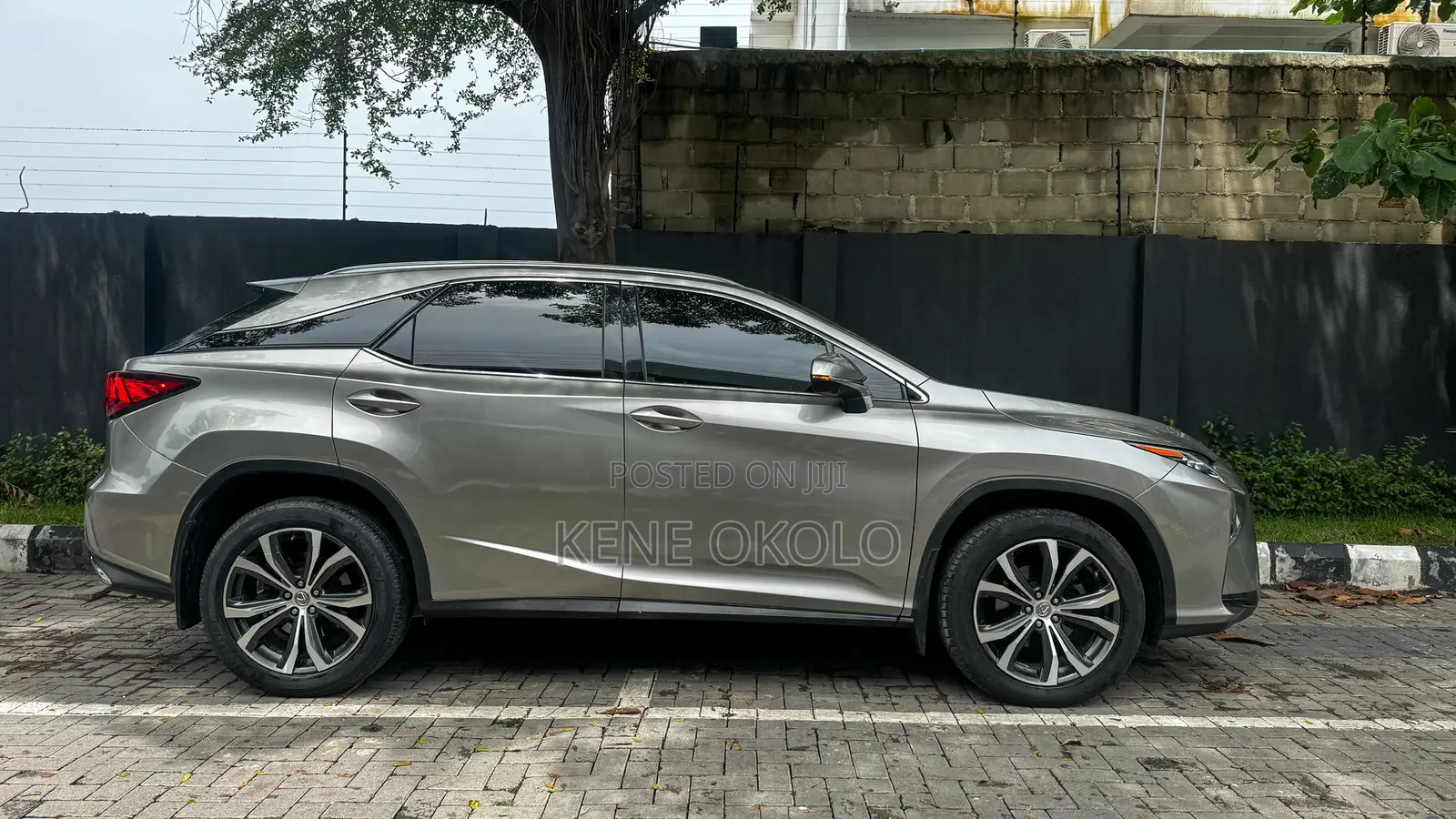 Lexus RX 350 AWD 2017 Gold