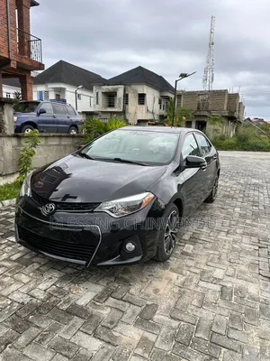Toyota Corolla S Plus 4dr Sedan (1.8L 4cyl CVT) 2015 Black