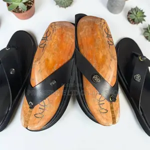Flip Flops Black Leather
