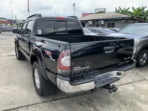 Toyota Tacoma 2010 Black