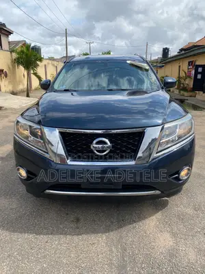 Nissan Pathfinder Platinum 4dr 4x4 (3.5L 6cyl) 2016 Blue
