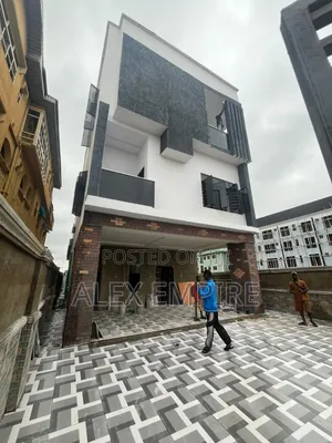 3bdrm Apartment in Ago Palace for rent