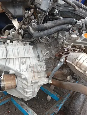 Home of Toyota Sienna Gearbox 13pin 205/206/207/208/2010