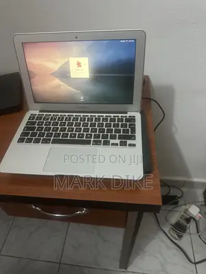 Laptop Apple MacBook 2013 4GB Intel Core 5 SSD 128GB