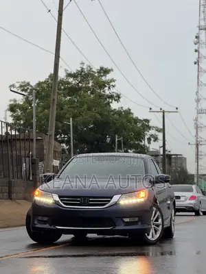 Honda Accord Touring 4dr Sedan FWD (3.5L 6cyl 6A) 2013 Blue