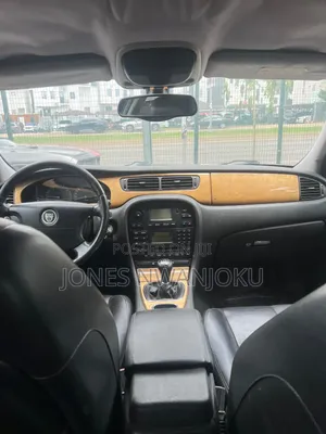 Jaguar S-Type 2.5 V6 2005 Silver