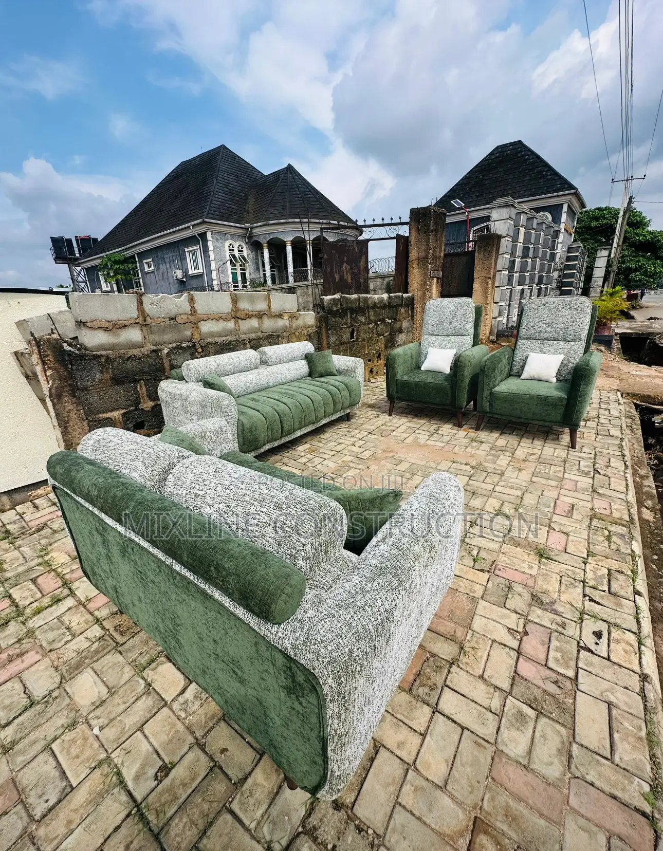 Modern Sofa Set