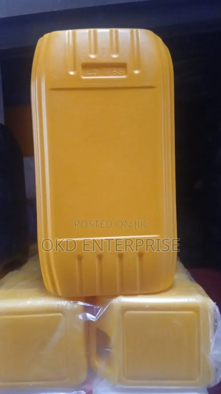 25l Yellow Gallons