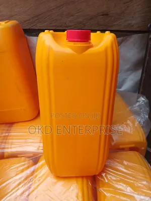 25l Yellow Gallons