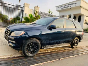 Mercedes-Benz M Class ML350 4MATIC 4dr SUV AWD (3.5L 6cyl 7A) 2014 Blue