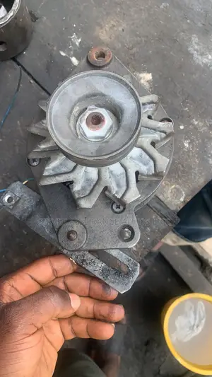 Alternator 65ah Bosch Straight Hand for Perkins Generator