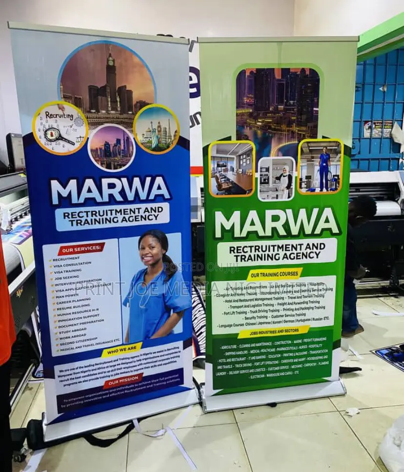 Roll Up Banner