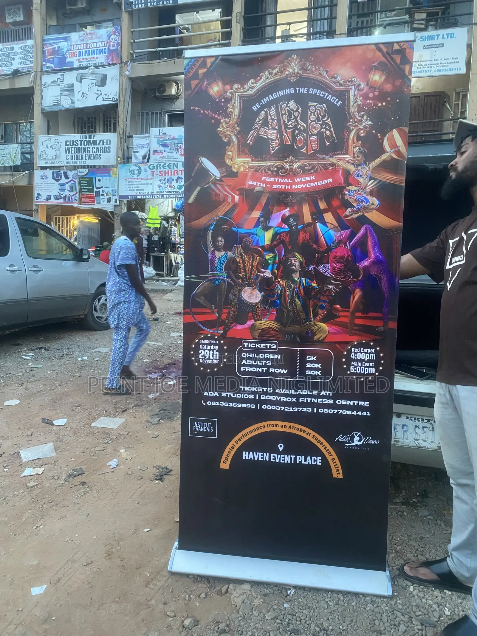 Roll Up Banner