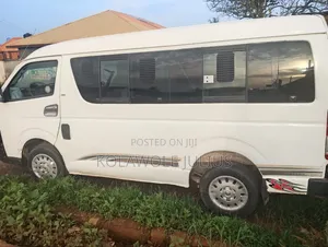 Toyota HiAce 2008 White
