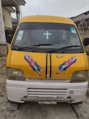 Suzuki APV Minibus 2012 Yellow