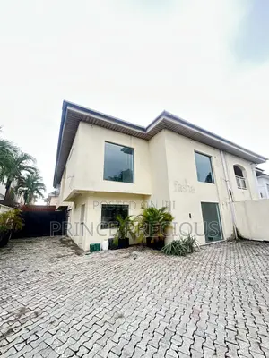 5bdrm Duplex in Lekki Phase 1 for rent