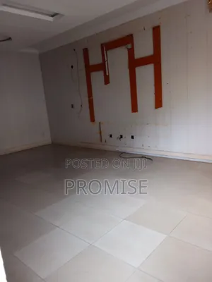 4bdrm Duplex in In An Estate, Awolowo Way for rent