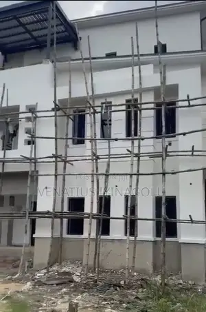 5bdrm Duplex in Obuagu Estate for sale