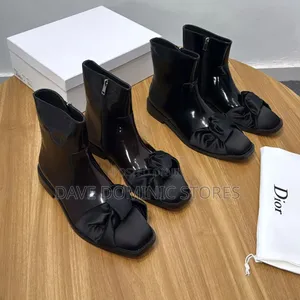 Original Quality Dior Boots