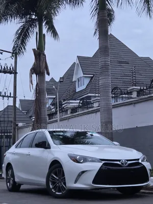 Toyota Camry 2016 White