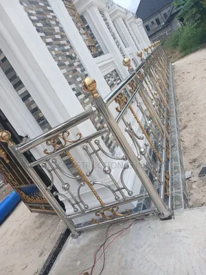 Stainless Handrails for Your Indoor and Outdoor Use .