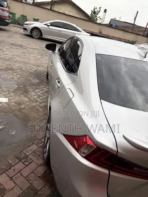 Lexus IS 2014 Silver